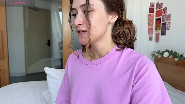 cutiemari online show from 25, 5, 2026