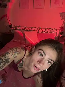 Snapshot of ValenciaTheVixenXX chatting on 24, 2, 2026 ValenciaTheVixenXX online show from 24, 2, 2026