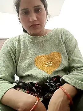 Snapshot of Cute-karisma1234 chatting on 3, 2, 2026 Cute-karisma1234 online show from 3, 2, 2026