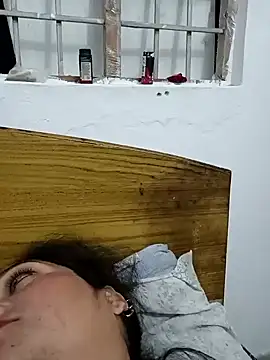 Snapshot of Cute-karisma1234 chatting on 9, 2, 2026 Cute-karisma1234 online show from 9, 2, 2026