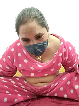 Snapshot of Cute-karisma1234 chatting on 18, 2, 2026 Cute-karisma1234 online show from 18, 2, 2026