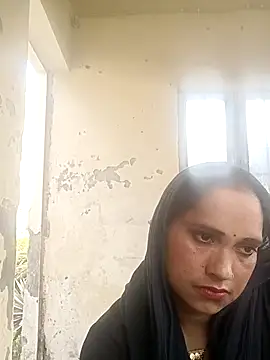 Snapshot of Cute-karisma1234 chatting on 25, 2, 2026 Cute-karisma1234 online show from 25, 2, 2026