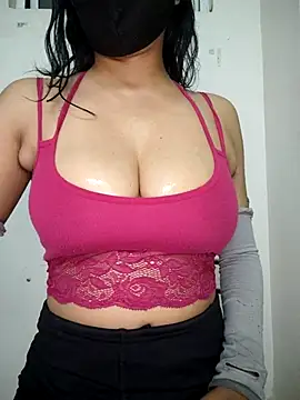 AngelTrisa online show from 24, 7, 2026