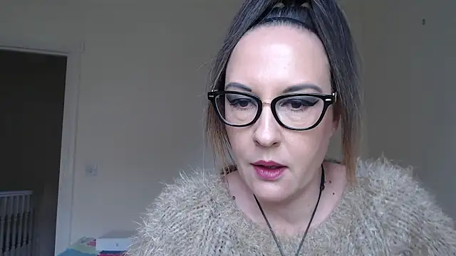 PsychicDominatrix online show from 24, 3, 2026
