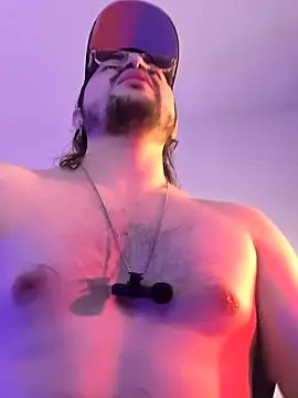 Snapshot of Derek_Vow chatting on 10, 2, 2026 Derek Vow online show from 10, 2, 2026