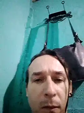 Snapshot of AxelFrost chatting on 9, 2, 2026 AxelFrost online show from 9, 2, 2026