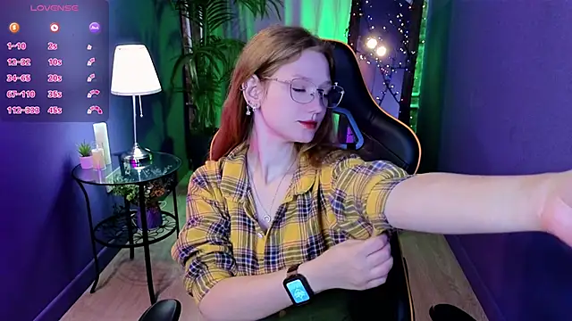 Snapshot of Your_lilith_ chatting on 28, 5, 2026 Your lilith online show from 28, 5, 2026