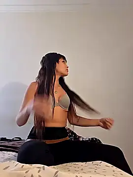 Beebeeyyy online show from 27, 2, 2026