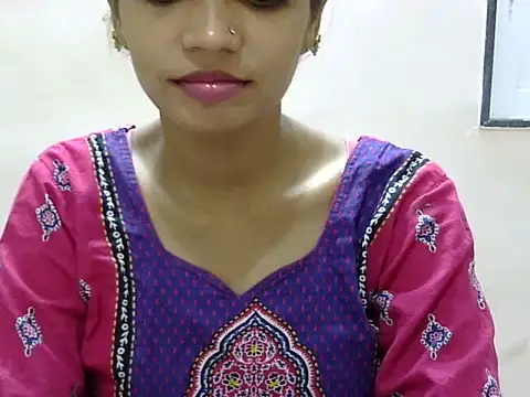 Snapshot of Kulsum_S chatting on 18, 6, 2026 Kulsum S online show from 18, 6, 2026