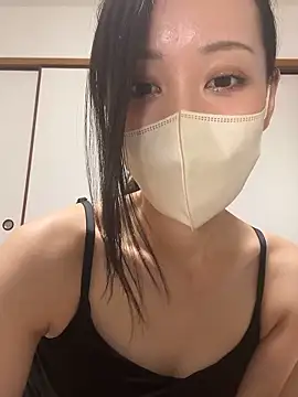 yui  yuichan online show from 6, 7, 2026