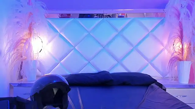 Dojaaiisha online show from 7, 3, 2026