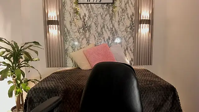 Snapshot of ChloeeMasonn chatting on 7, 5, 2026 ChloeeMasonn online show from 7, 5, 2026