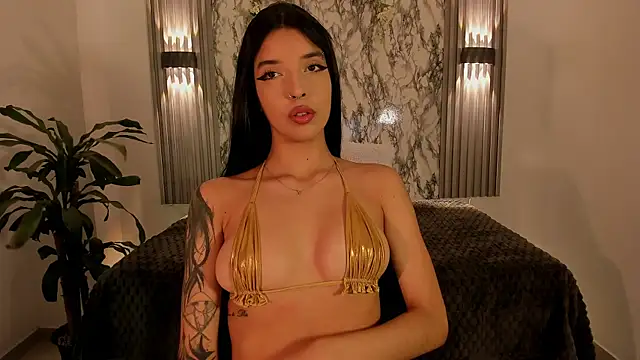 Snapshot of ChloeeMasonn chatting on 12, 5, 2026 ChloeeMasonn online show from 12, 5, 2026