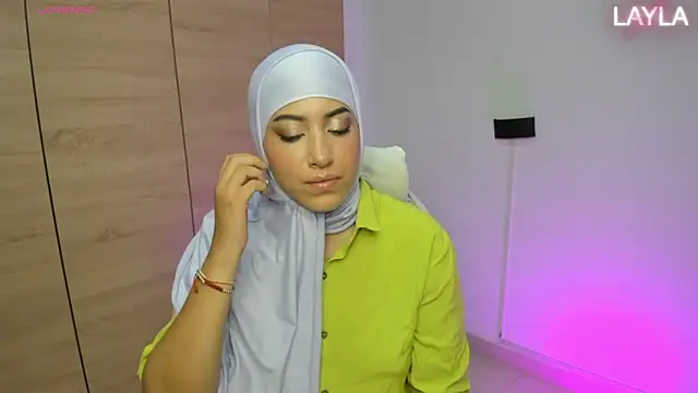 LAY LA  online show from 7, 3, 2026