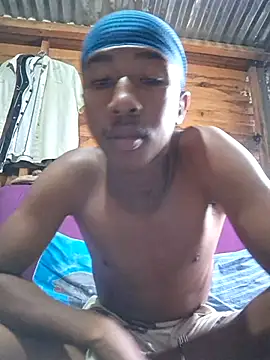 Snapshot of Peterveero12 chatting on 13, 2, 2026 Peterveero12 online show from 13, 2, 2026