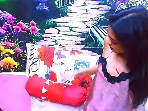 IndianPretty14u2Luv online show from 6, 5, 2026