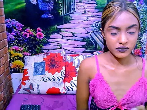 Snapshot of IndianPretty14u2Luv chatting on 14, 7, 2026 IndianPretty14u2Luv online show from 14, 7, 2026