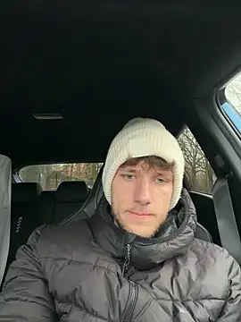 YoungSkinnyBoy20 online show from 25, 2, 2026