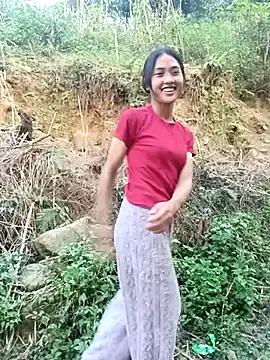 Hoa-tuylip online show from 30, 3, 2026