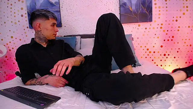 Max Hader online show from 10, 2, 2026