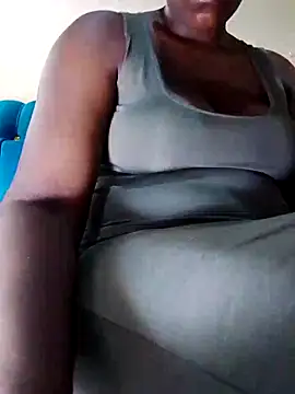 Snapshot of Charodine chatting on 11, 4, 2026 Charodine online show from 11, 4, 2026