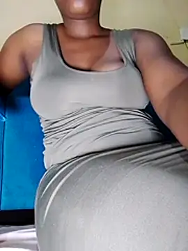 Snapshot of Charodine chatting on 14, 4, 2026 Charodine online show from 14, 4, 2026