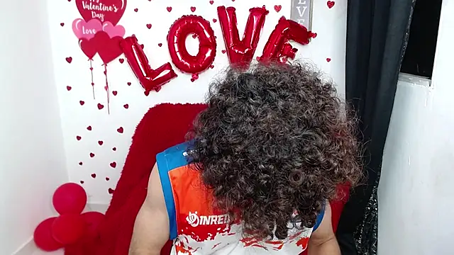 Caius fox online show from 16, 2, 2026