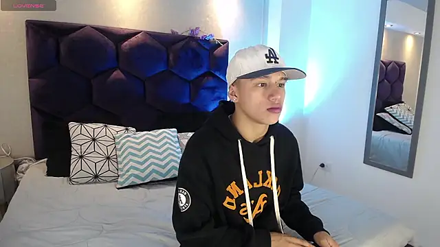 Dominik Souza online show from 18, 3, 2026