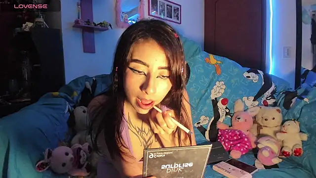 Rebecahart online show from 4, 2, 2026