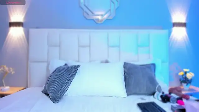 KataThonpson online show from 3, 3, 2026