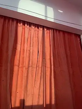 mariana doll2 online show from 10, 4, 2026