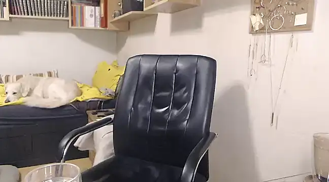 katemodel online show from 21, 12, 2024