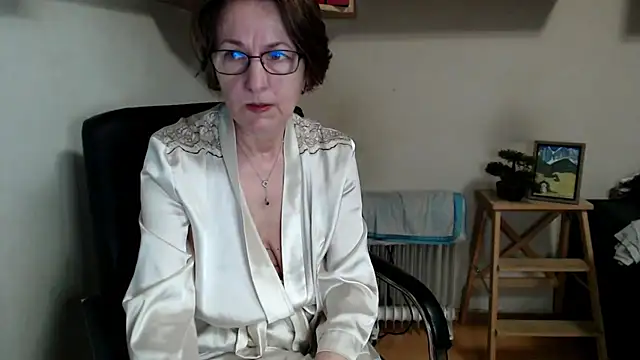 katemodel online show from 16, 5, 2026