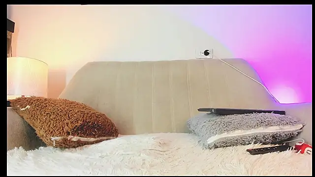 drakomilck1 online show from 11, 2, 2026