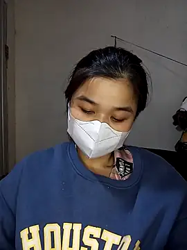 Daisy-lusia2026 online show from 12, 2, 2026