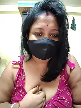 Curvy Trisha online show from 15, 7, 2026