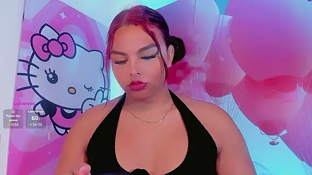 Maia Hotts online show from 8, 2, 2026