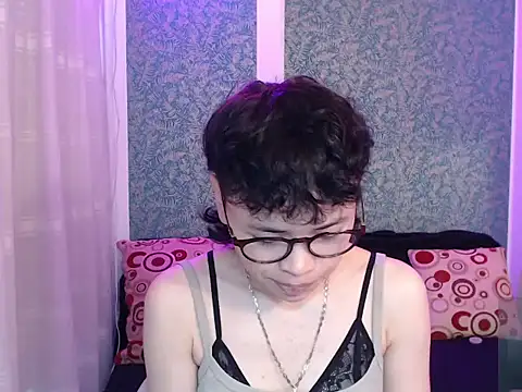 Snapshot of samantta_ink chatting on 9, 2, 2026 samantta ink online show from 9, 2, 2026