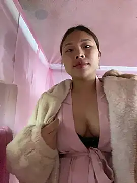 Snapshot of Emxinhka1 chatting on 15, 3, 2026 Emxinhka1 online show from 15, 3, 2026