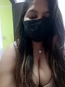 Aliya Hott online show from 6, 4, 2026