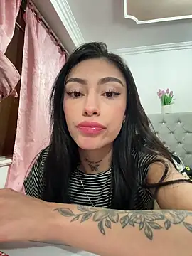 Bonny Eva online show from 12, 4, 2026