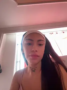 Bonny Eva online show from 14, 5, 2026