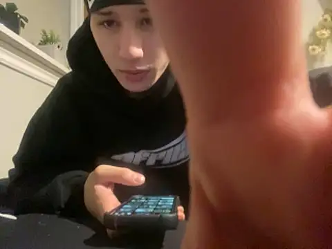 yourwhiteboy1 online show from 20, 3, 2026