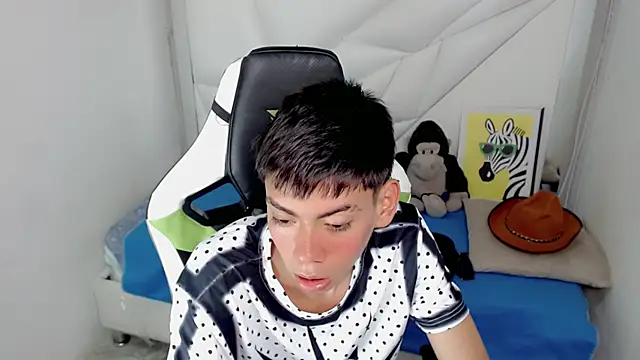 Liarr  online show from 11, 2, 2026