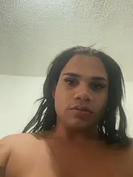 lavinyaalencar22 online show from 22, 3, 2026