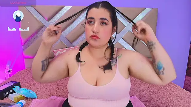 Snapshot of dani_vemom chatting on 1, 2, 2026 dani vemom online show from 1, 2, 2026