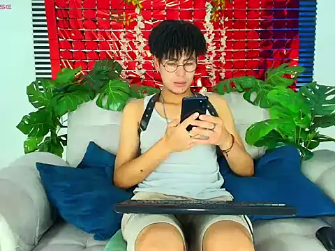 ThiiagoSaeenz online show from 23, 2, 2026