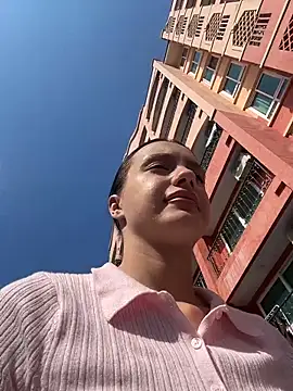 MiaTee online show from 29, 3, 2026