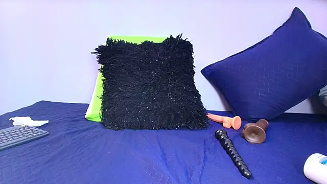 melany roberts  online show from 12, 3, 2026