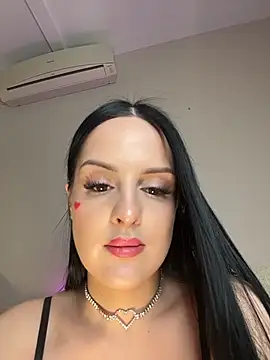 Snapshot of Evayra chatting on 13, 2, 2026 Evayra online show from 13, 2, 2026